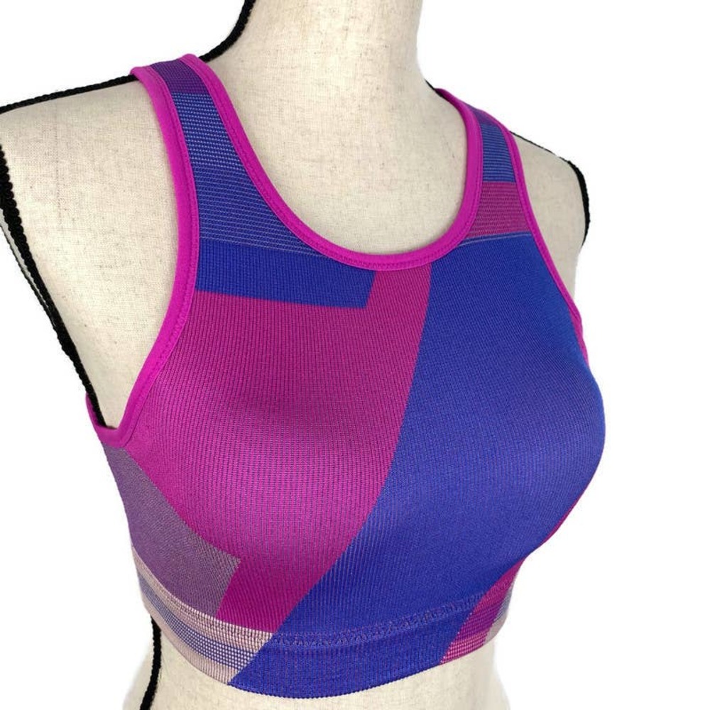 Nike Icon Clash Seamless Light Support Sports Bra